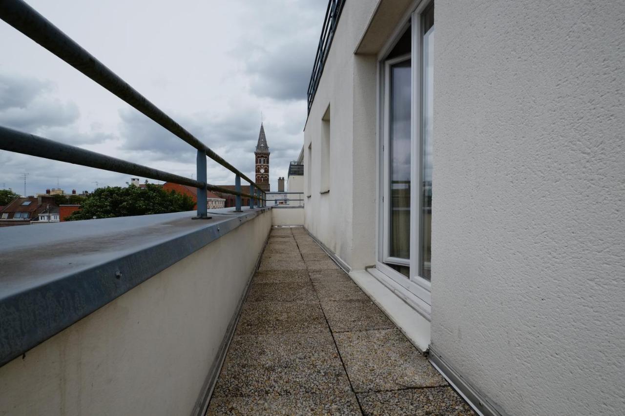 70 M2 Avec Balcons Et Parking Apartment Lille Exterior photo